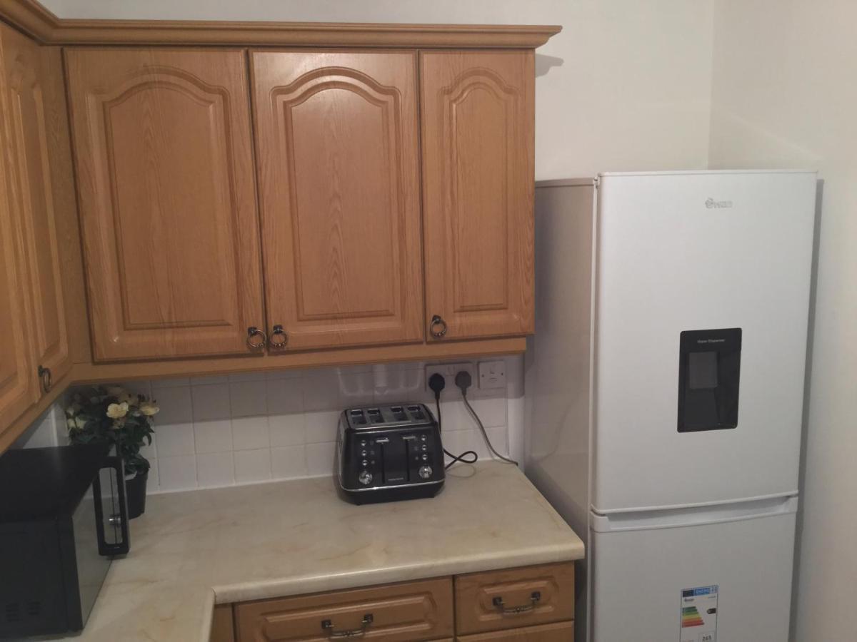 شقة Quiet Residential Area Within Easy Reach Of Town مانشستر المظهر الخارجي الصورة