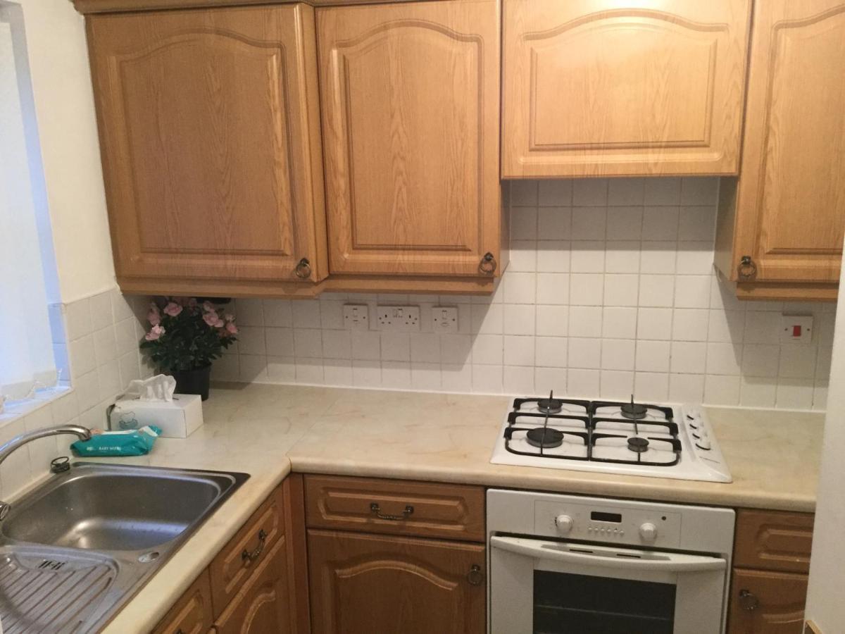 شقة Quiet Residential Area Within Easy Reach Of Town مانشستر المظهر الخارجي الصورة