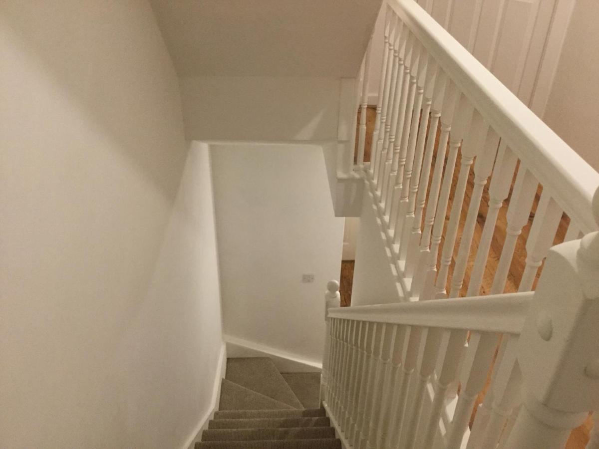 شقة Quiet Residential Area Within Easy Reach Of Town مانشستر المظهر الخارجي الصورة